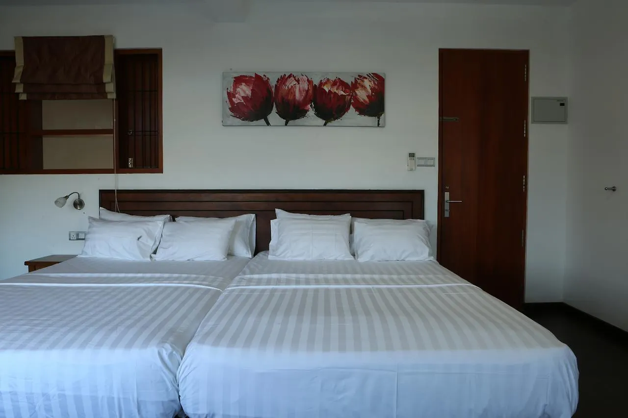 Colombo Center Point By City Hub Battaramulla 3*,